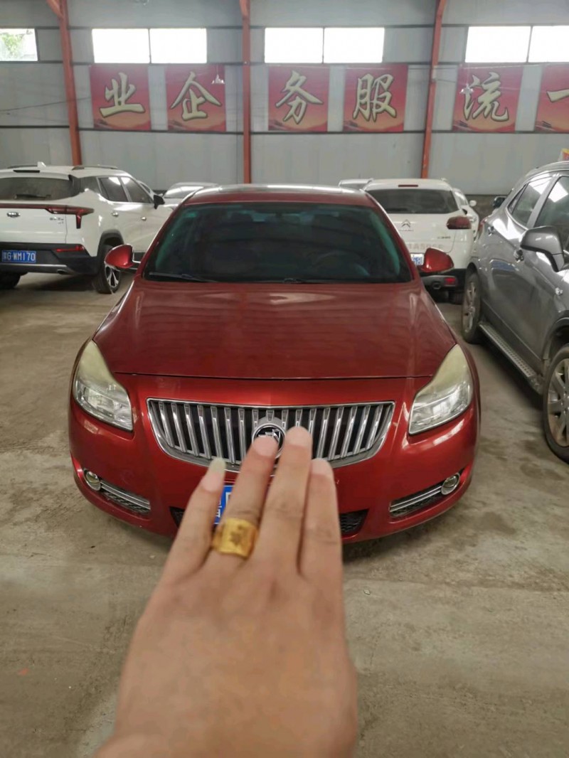 枣庄13年别克君威1