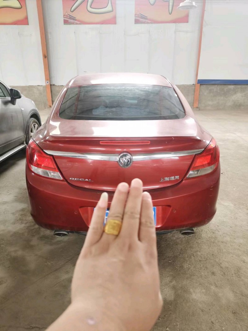 枣庄13年别克君威6