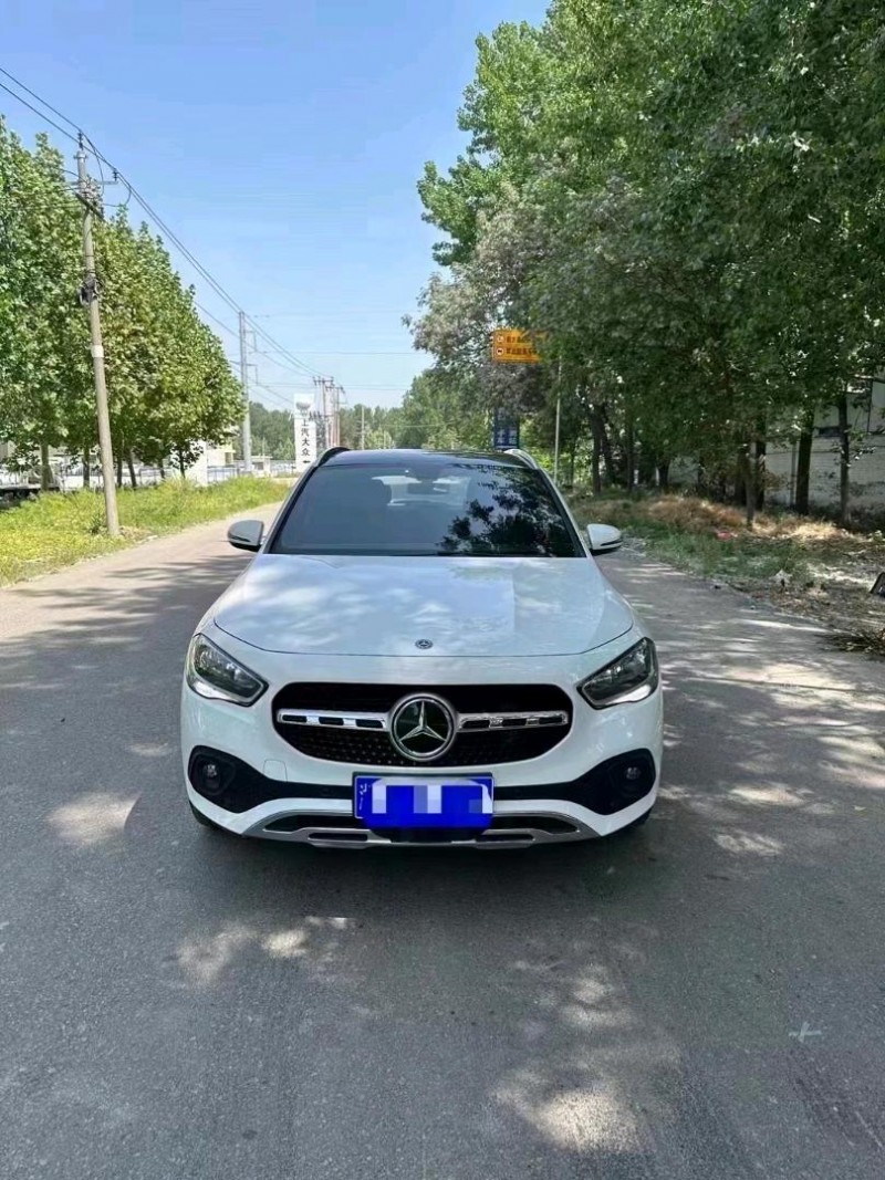 东营20年奔驰GLA1