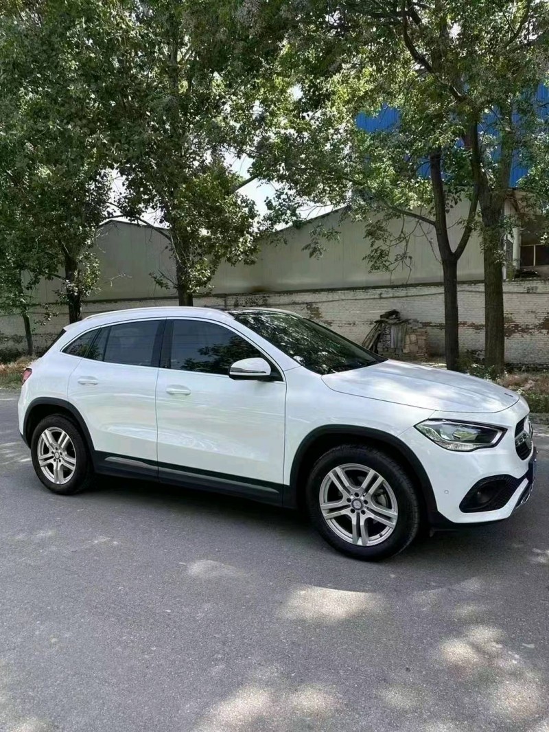 东营20年奔驰GLA2