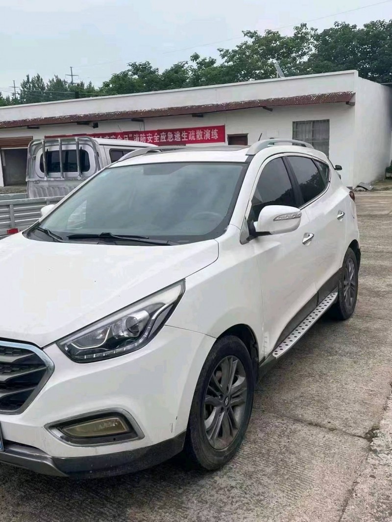 济南16年现代ix353