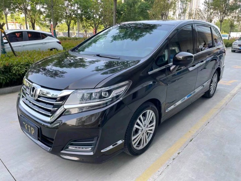 济宁19年本田艾力绅2