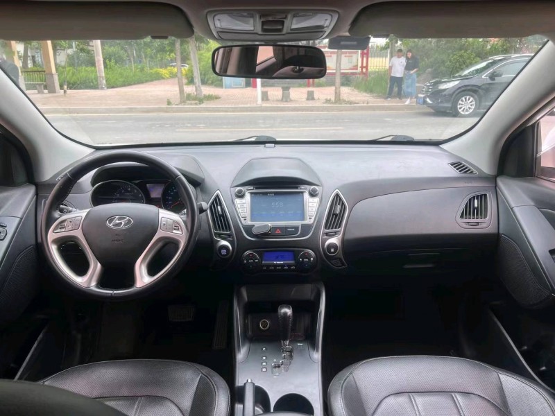 济南14年现代ix355