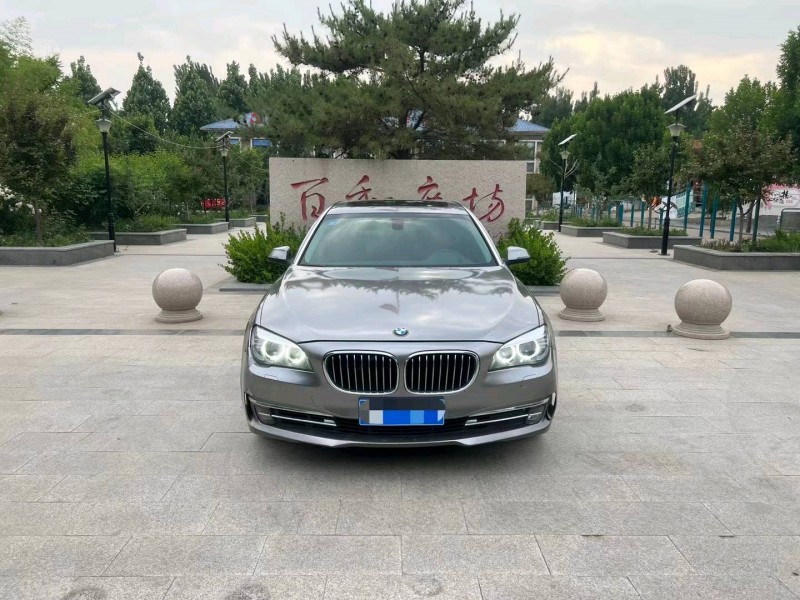 济南14年宝马7系1