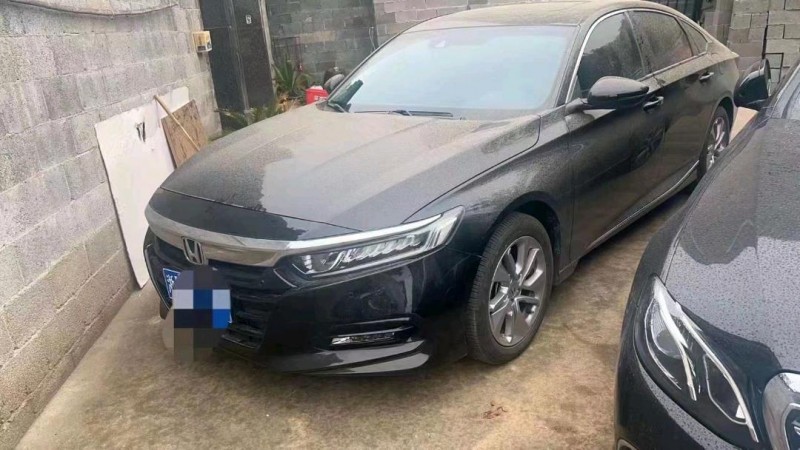 保定21年本田雅阁1