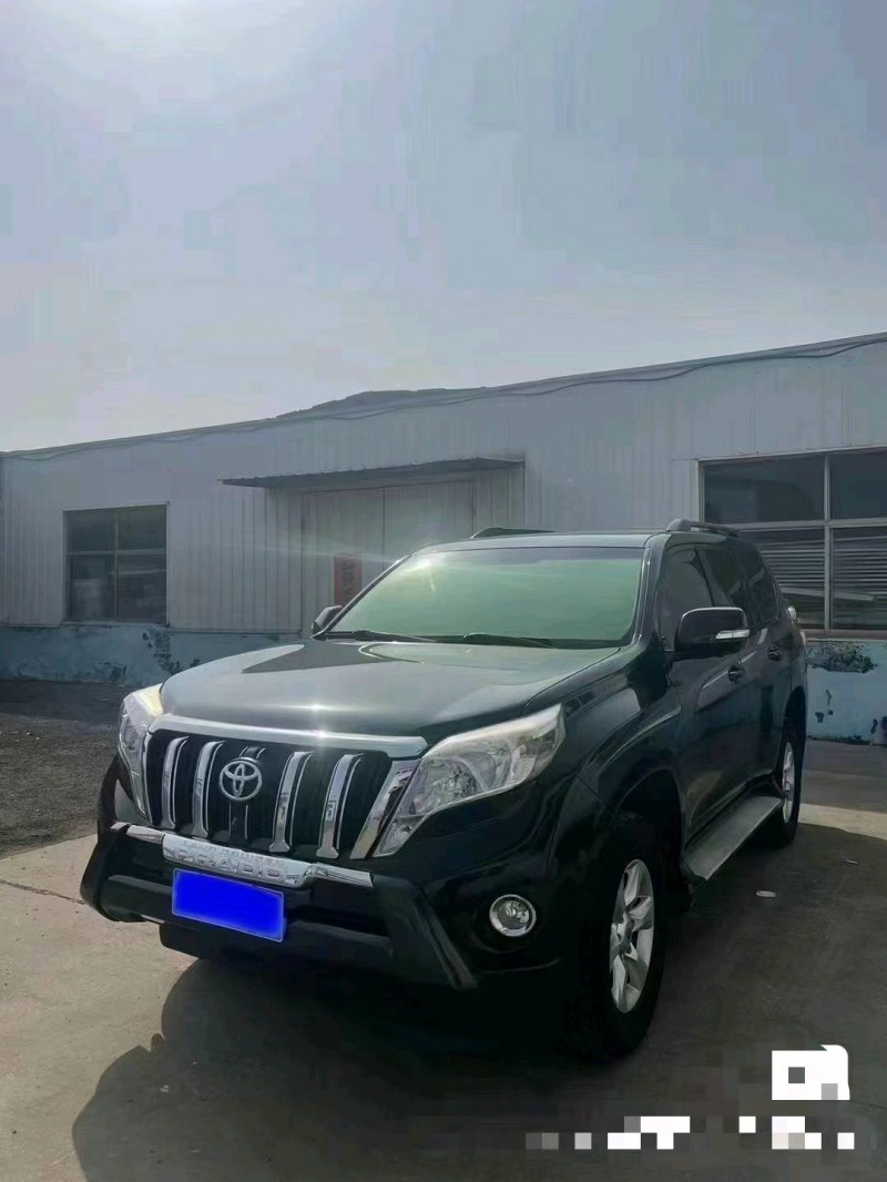 济南14年丰田普拉多2