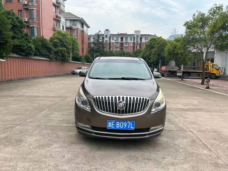 嘉兴12年别克GL81