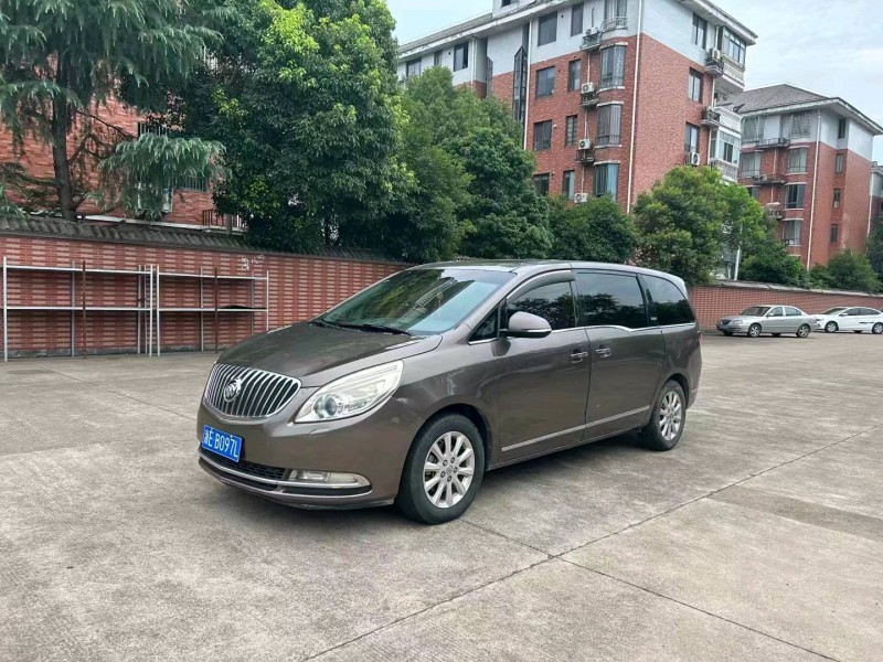 嘉兴12年别克GL82