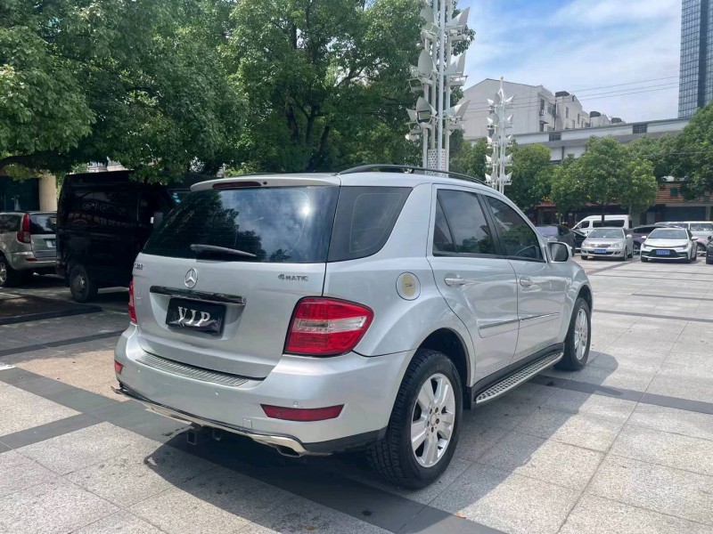 常州09年奔驰ML4