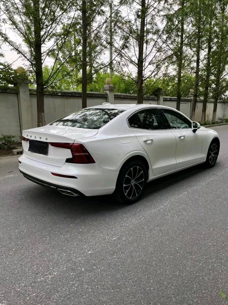 徐州21年沃尔沃S60L8