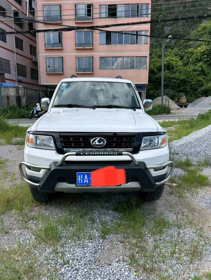 桂林16年獵豹汽車Q61