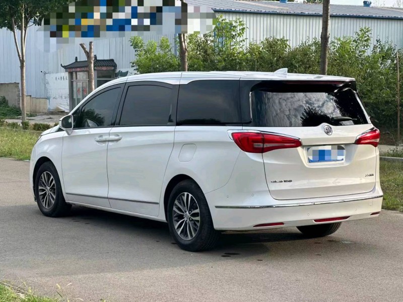 枣庄17年别克GL83