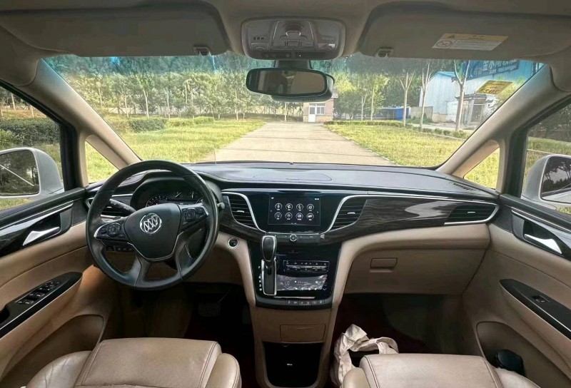 枣庄17年别克GL88