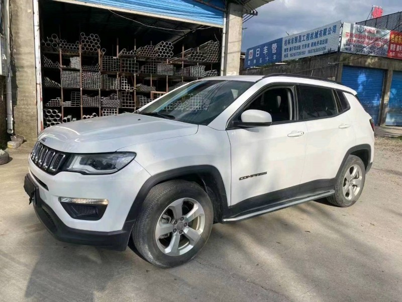 桂林17年Jeep指南者2