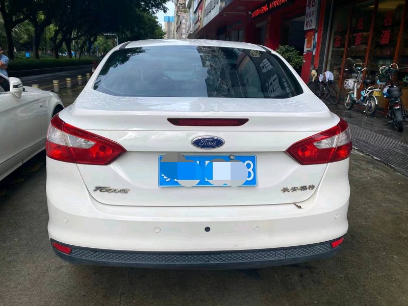 广州13年福特福克斯6
