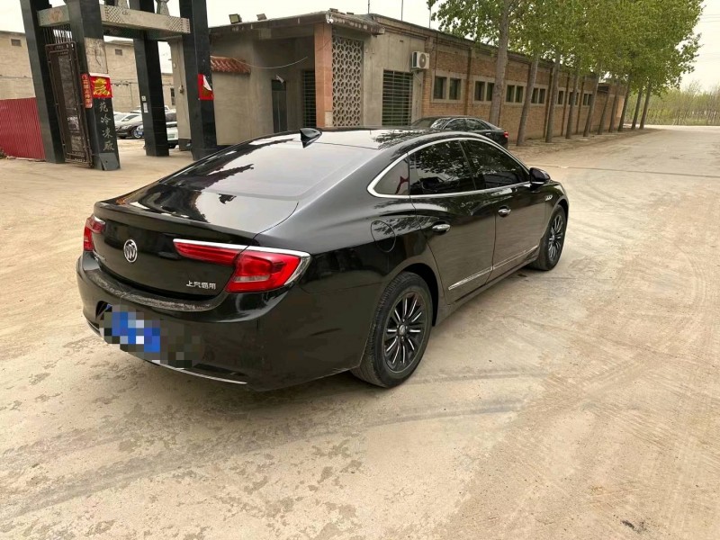 保定18年别克君越4