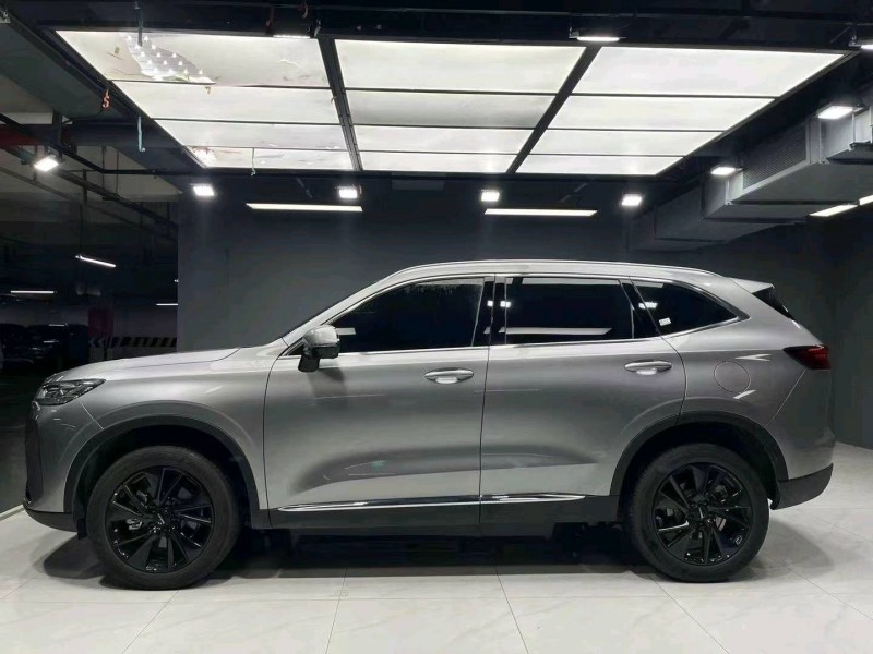 成都23年哈弗H67