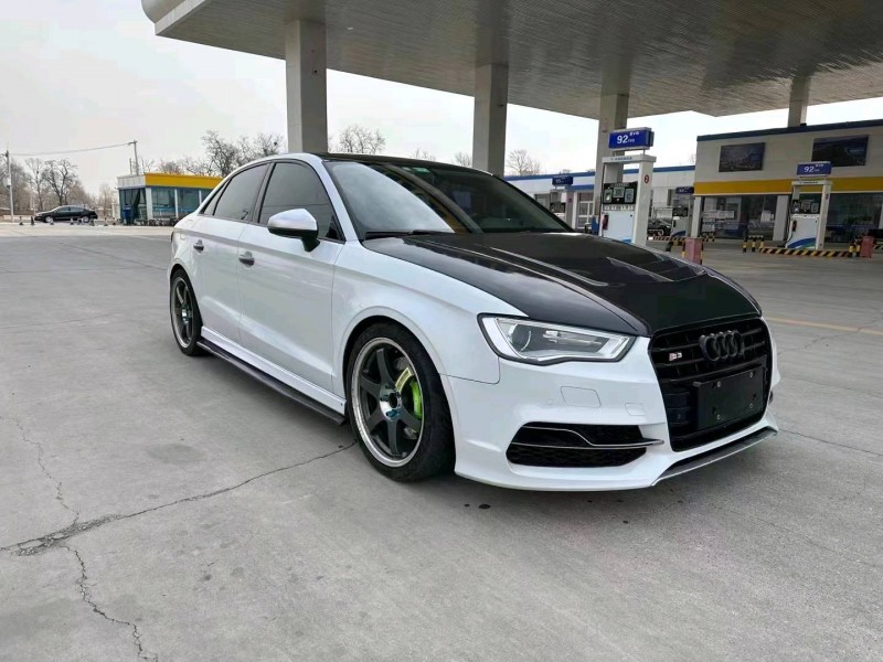 北京16年奥迪A33