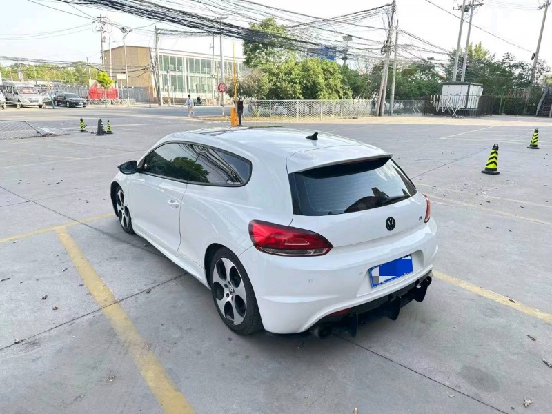 北京12年大众尚酷4