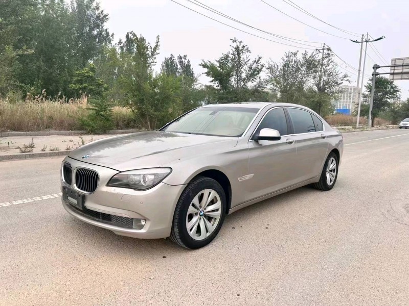 北京09年宝马7系3