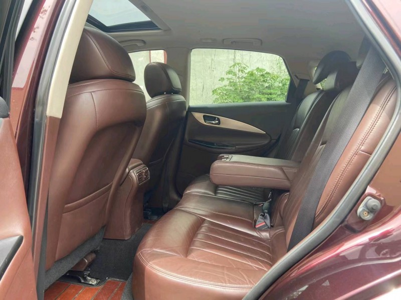 青岛14年英菲尼迪QX504