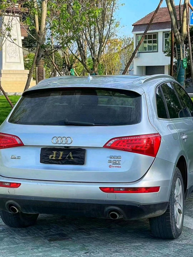 攀枝花10年奧迪Q53
