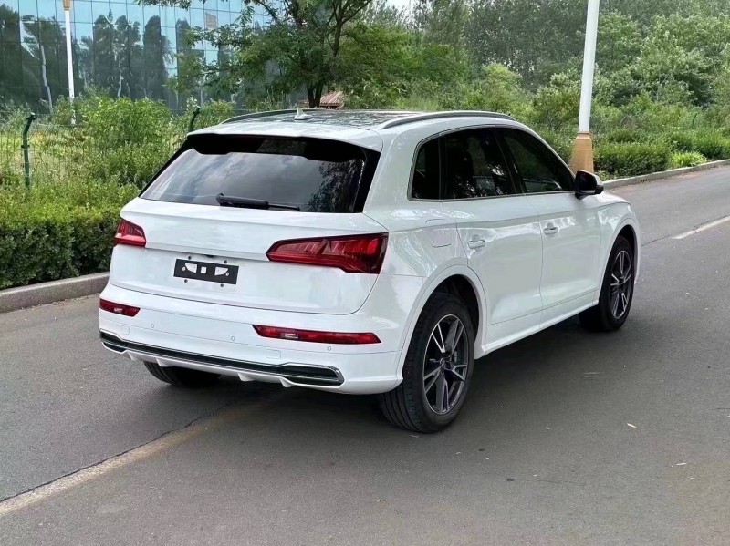 东营19年奥迪Q54