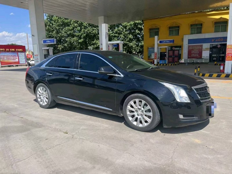 保定17年凯迪拉克XTS3