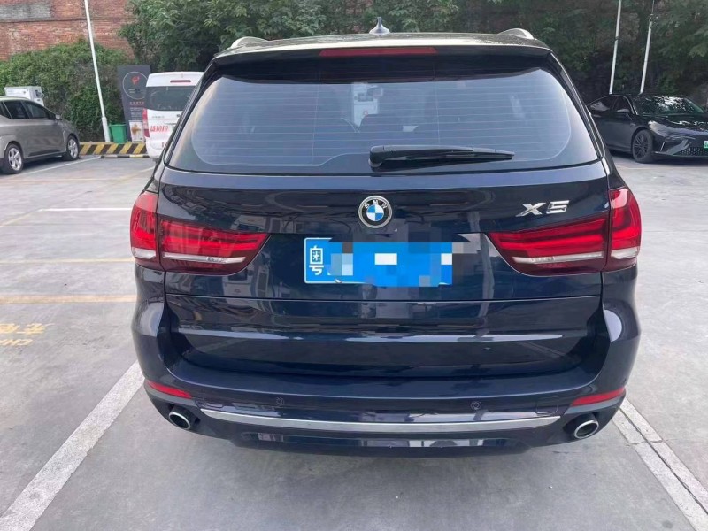 广州17年宝马X59