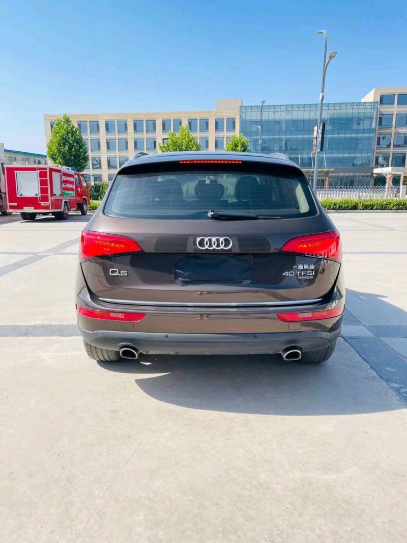 东营16年奥迪Q57