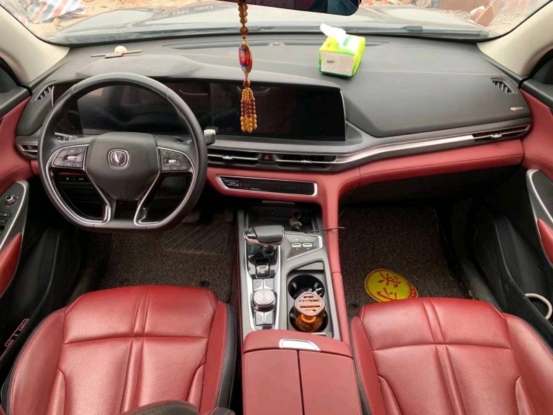 青島20年長安汽車CS756