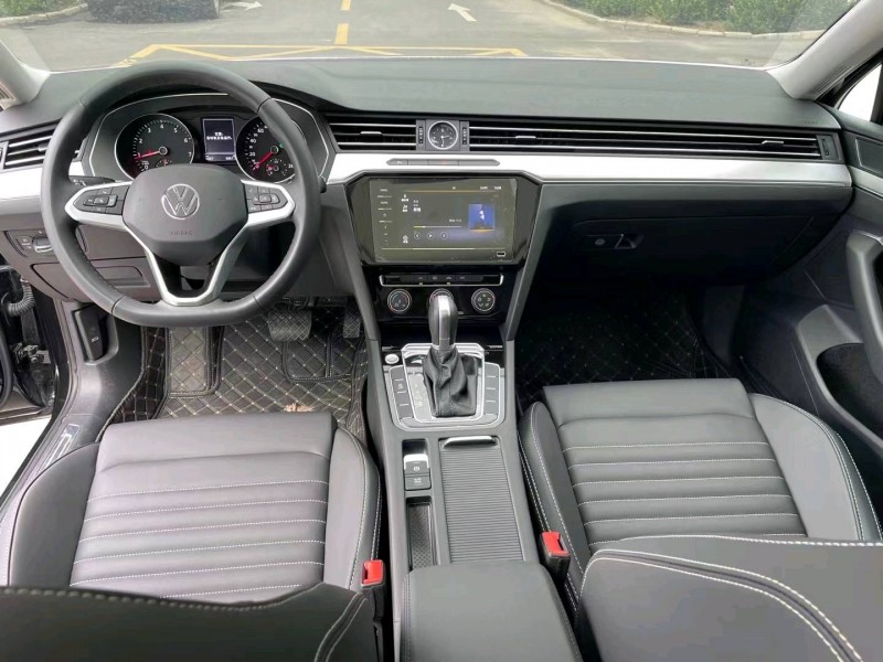 淮南22年大众迈腾5