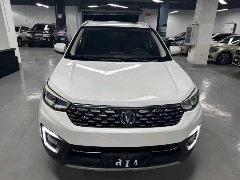 曲靖19年長安汽車CS551