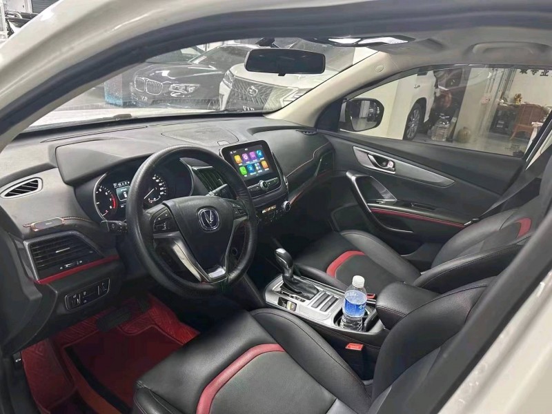 曲靖19年長安汽車CS554