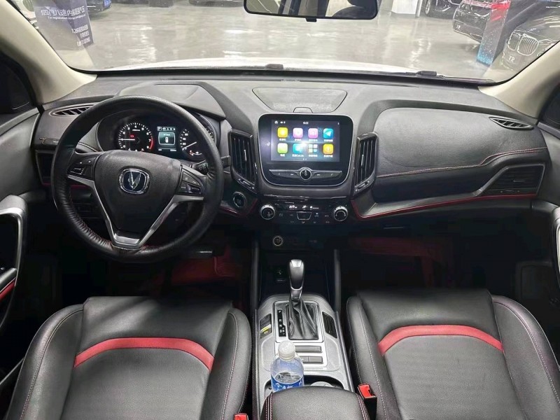 曲靖19年長安汽車CS555