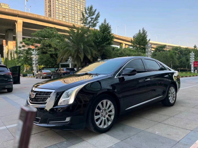 宜昌16年凯迪拉克XTS9