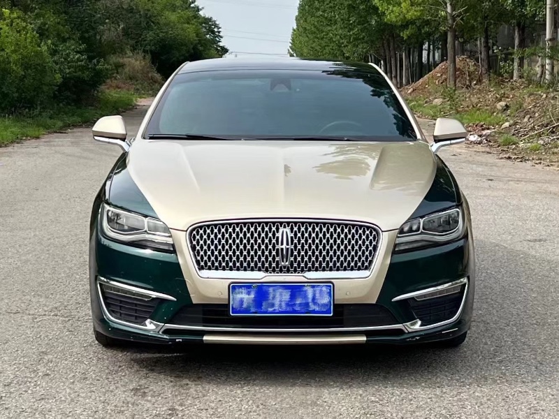 撫順17年林肯MKZ1