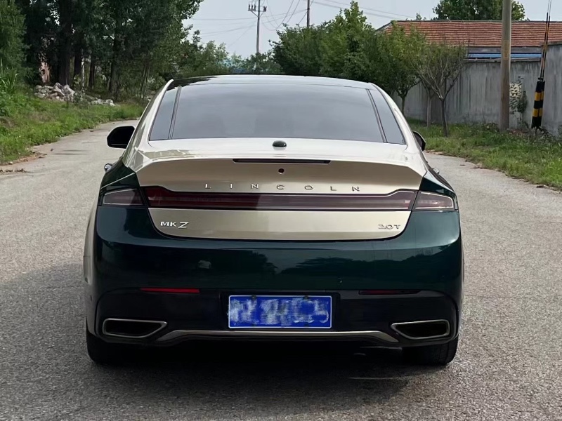 撫順17年林肯MKZ4