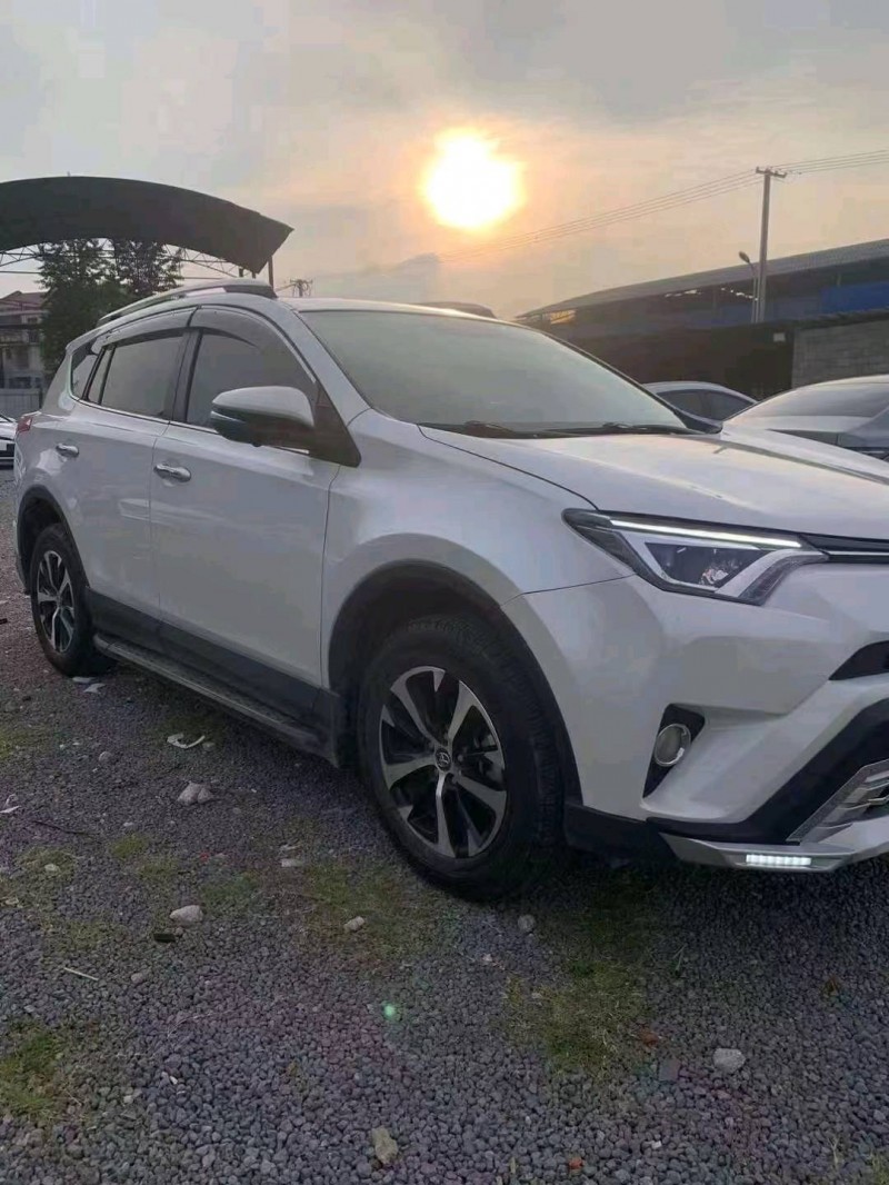 邵阳19年丰田RAV43