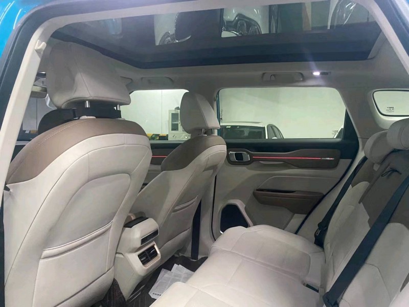 成都20年吉利icon6