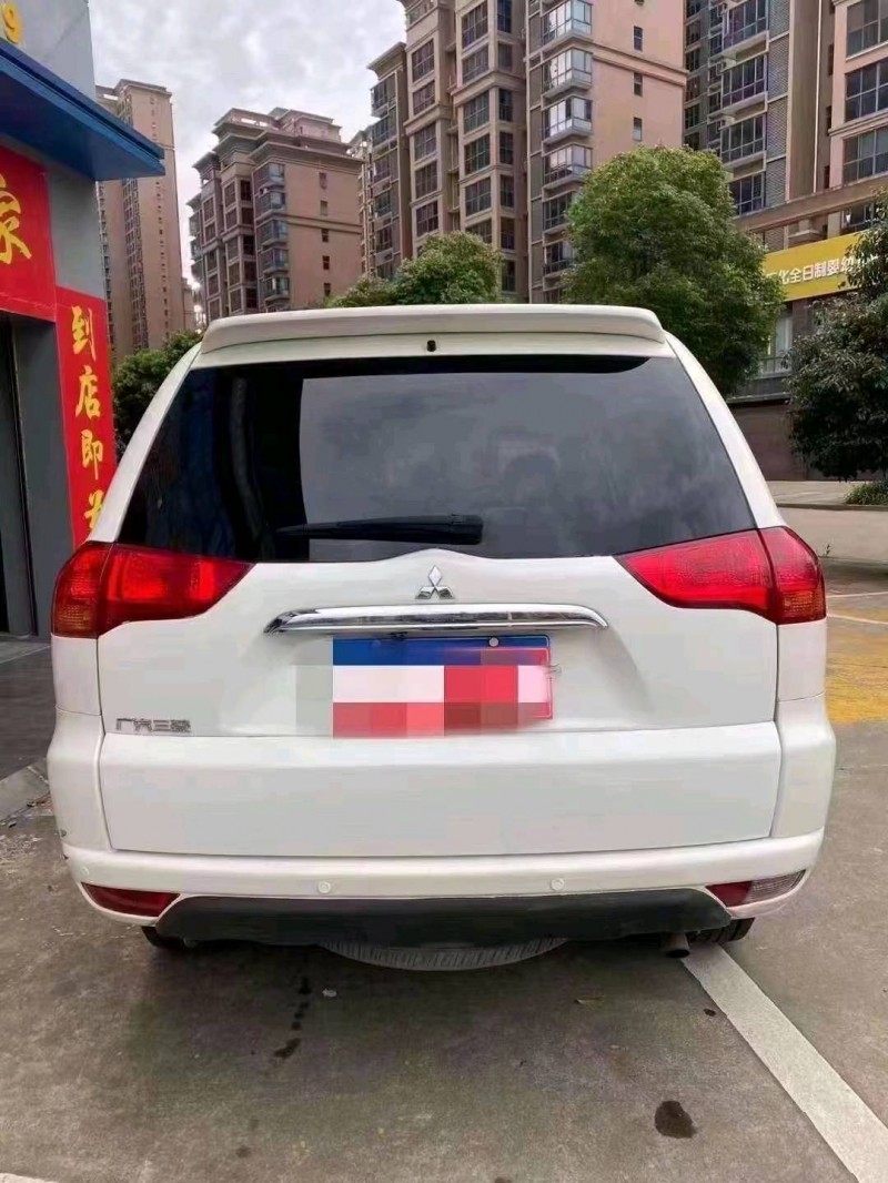 衡阳14年三菱帕杰罗·劲畅2