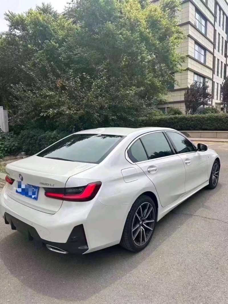 东营23年宝马3系9