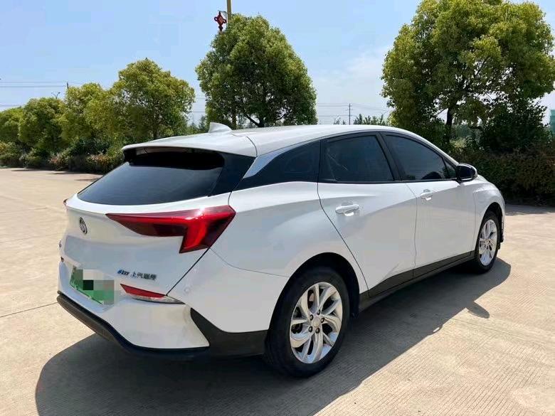 盐城22年别克微蓝5