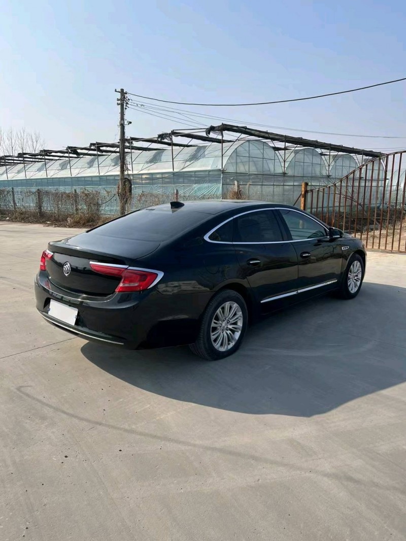 宿迁18年别克君越8