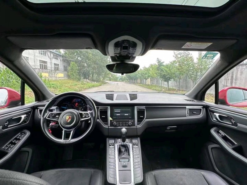 枣庄18年保时捷Macan6