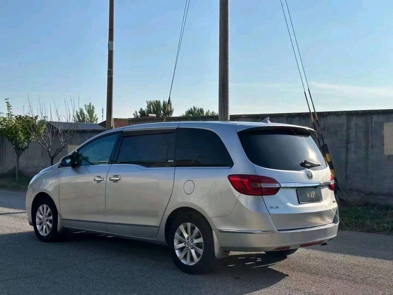 枣庄16年别克GL84