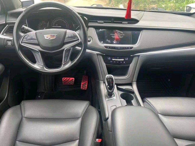 宜昌19年凯迪拉克XT52