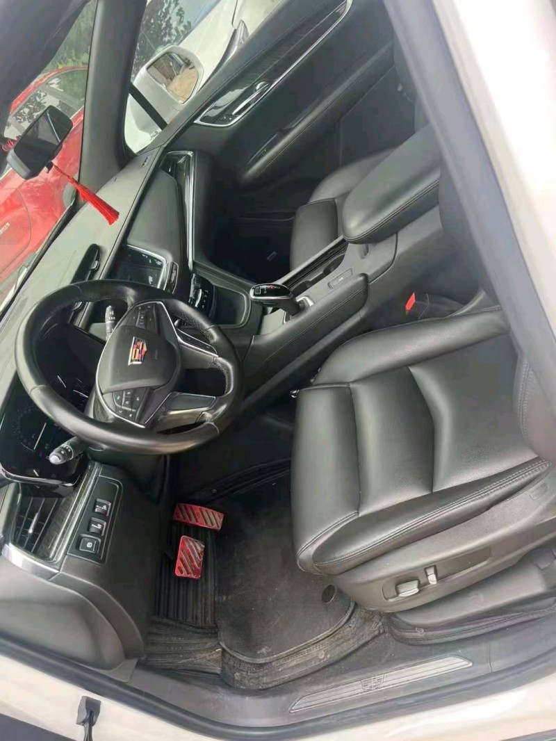 宜昌19年凯迪拉克XT58