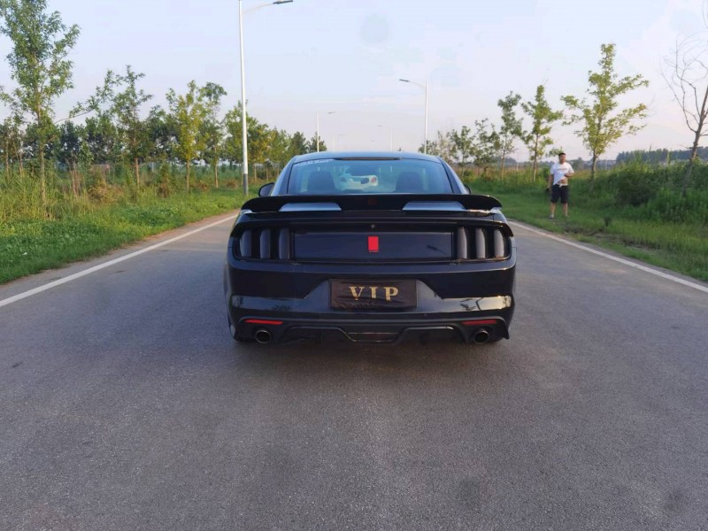 徐州16年福特野马8