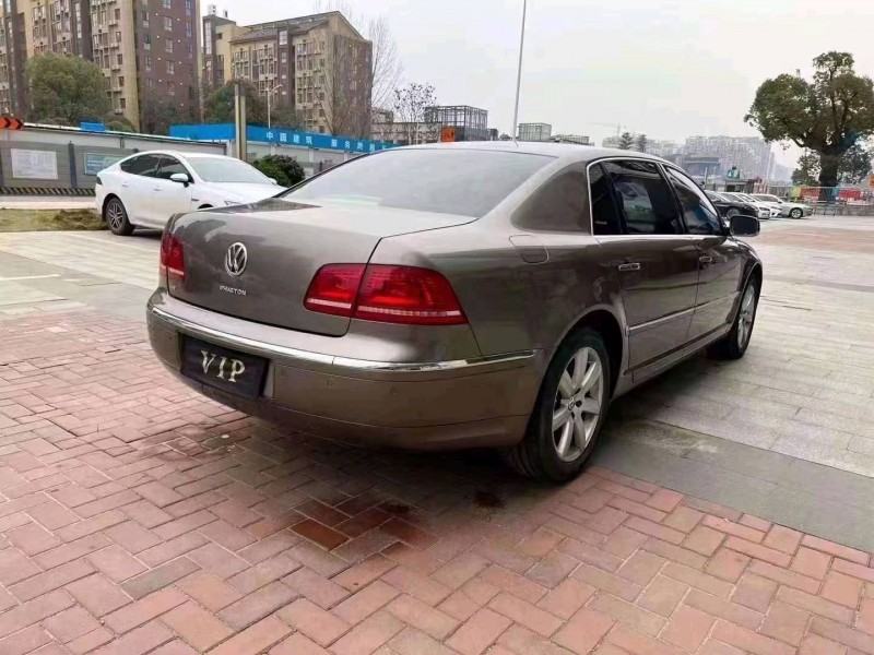 邵阳14年大众辉腾7